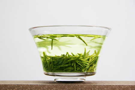 红茶和绿茶的区别功效作用
