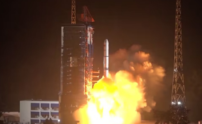 中国发射遥感三十号09组卫星