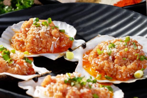 扇贝和什么一起吃好扇贝怎么做好吃(扇贝和什么一起吃比较好)