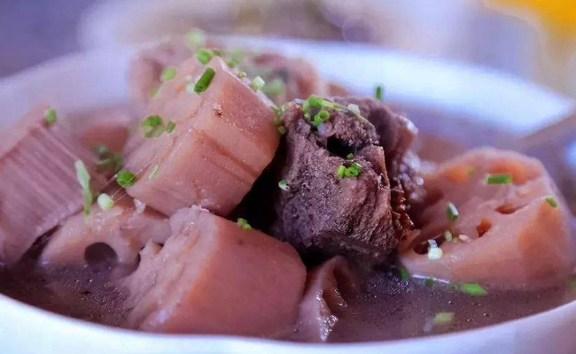 莲藕排骨汤的功效与作用