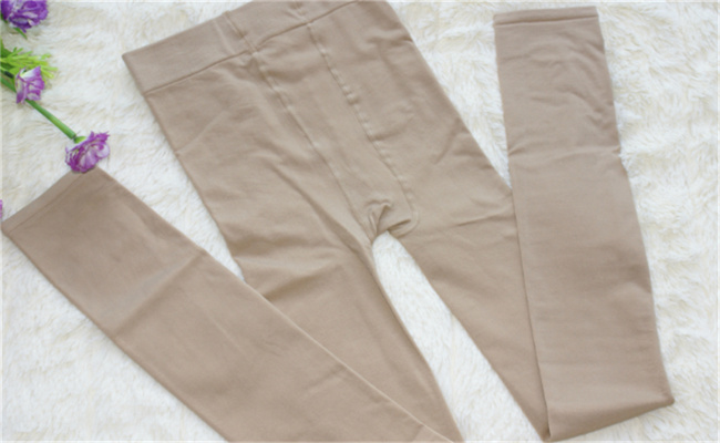 丝袜厚度怎么看什么丝袜好穿(丝袜怎样选厚度)