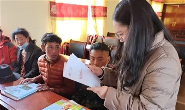 国际扫盲日标语