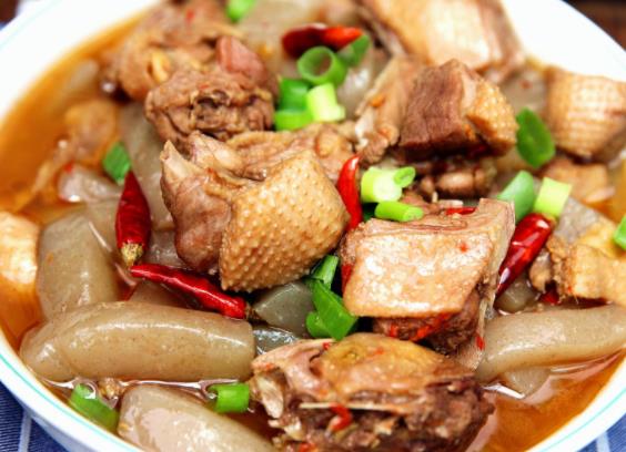 鸭子炖汤要过水吗