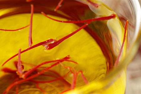 藏红花什么人不能喝水