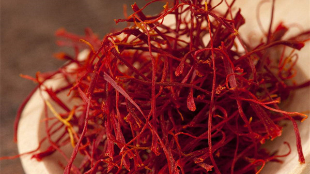 藏红花什么人不能喝(藏红花什么人不能喝水)