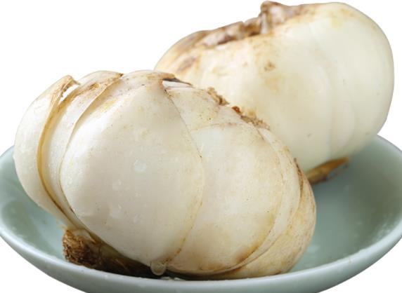 百合可以与小米一起吃吗促进消化镇静安神健脾养胃(百合能与小米一起煮吗)