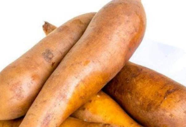 吃雪莲果可以喝茶水吗