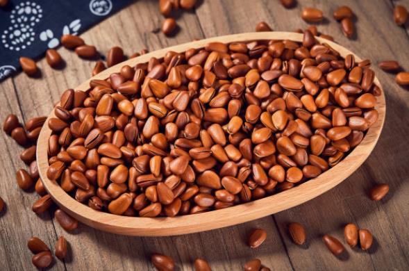 松子吃多了会发胖吗松子的热量是多少大卡(松子热量高吗?)