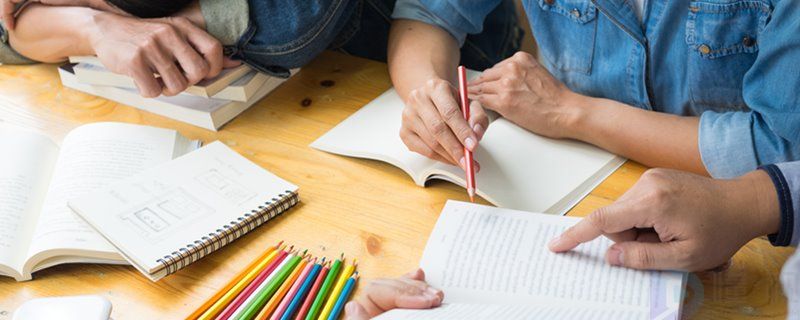 作为文员的自我鉴定范文(文员自我评价怎么写简短)