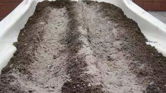 腐熟和未腐熟肥料的区别(腐熟肥料是什么意思)