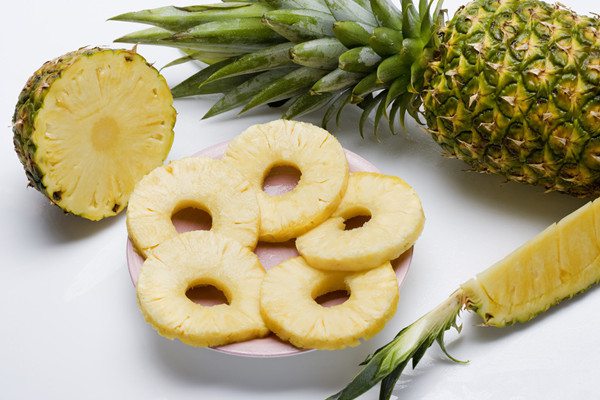 菠萝的功效和作用(山菠萝的功效与作用)