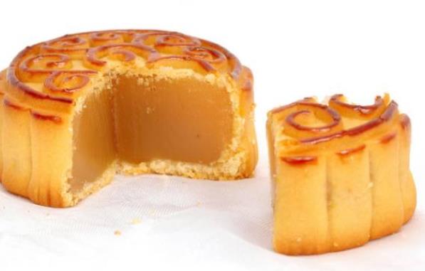 什么人不能吃月饼月饼可以当早餐吃吗(月饼那些人不适食用)