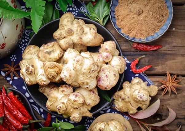 洋姜生吃好还是熟吃好洋姜不能和什么一起吃(洋姜可以生吃吗有哪些药理作用)