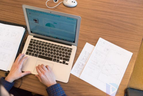 赠与合同样书通用版(赠与合同范本样本)