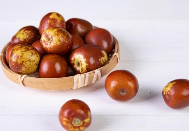 吃冬枣能预防心血管疾病吗维生素保持毛细血管畅通(冬枣对什么不好)