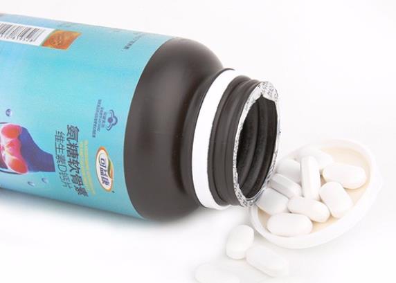 什么样的小孩需要吃钙片小孩补钙应该吃多少(什么儿童需要补钙)