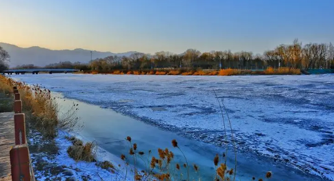 2024年北京没暖气的房子能过冬吗北京冬天没有暖气的室内温度为多少(冬季室内温度低于多少才需要开启空调暖气)