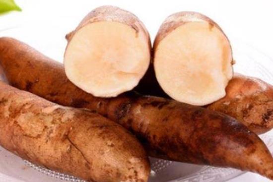 吃雪莲果喉咙痒怎么回事喉咙痛吃雪莲果好吗(吃完了雪莲果突然嗓子疼)