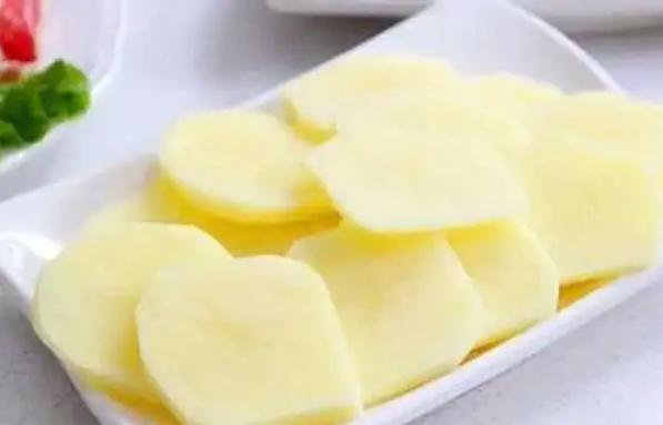 土豆有什么营养成分食用土豆的功效与作用有哪些(土豆有哪些营养价值?)