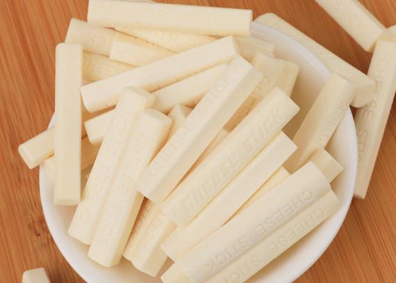 奶酪棒怎么结块了