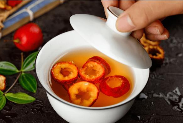 山楂枸杞子泡水比例