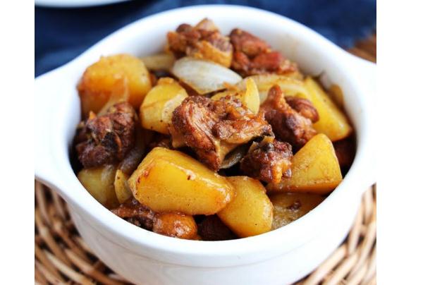 土豆配鸡蛋会不会中毒