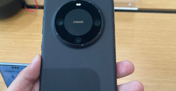 华为m6能玩英雄联盟吗