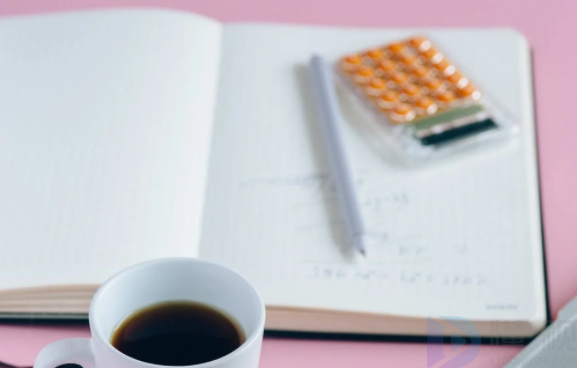 应届毕业生劳务合同(应届毕业生劳务合同也要交社保吗)