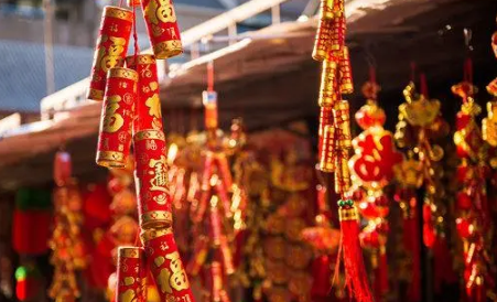 制造烟花爆竹需要办理哪些手续