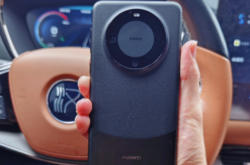 华为mate60pro能暗光面部解锁吗华为mate60pro如何设置面部解锁​(华为mate60pro指纹解锁在哪里)