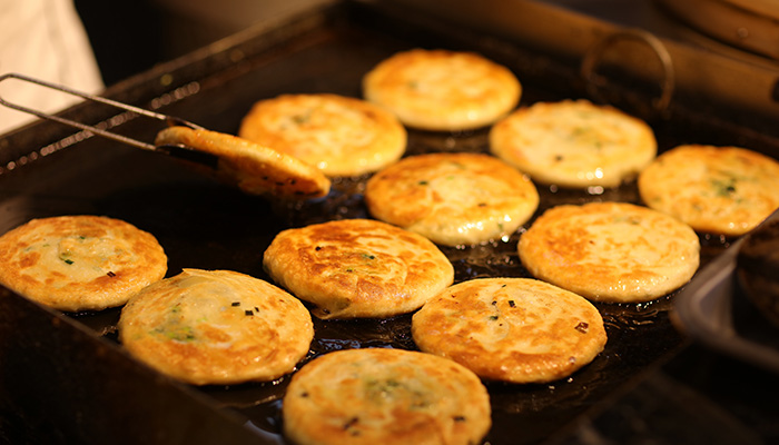 油饼炸出来为什么是硬的油饼的做法呢