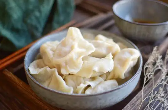 冬至一般什么时候吃饺子