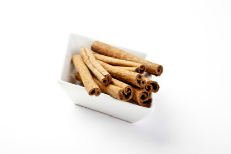 肉桂的功效与作用 肉桂有哪些食用禁忌