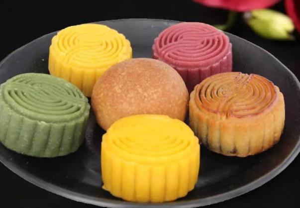 空腹可以吃月饼吗月饼为什么不能多吃(空腹吃月饼会拉肚子吗)