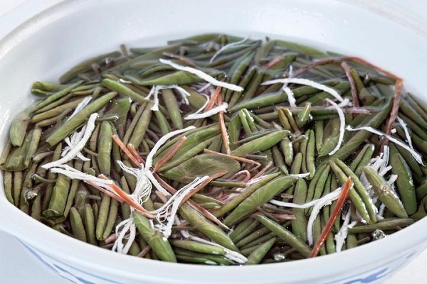 莼菜可以吃吗(莼菜吃了有什么功效)