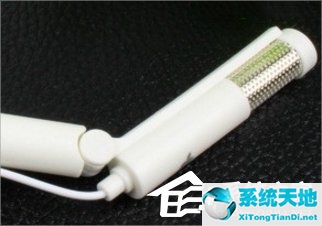 xp系统话筒没有声音(xp麦克风音量灰色不能调节)