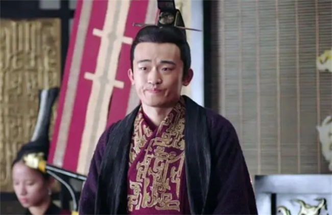 昙花一现的读音