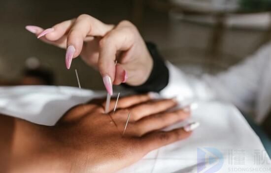 中医学就业前景(中医学就业前景怎么样薪资)