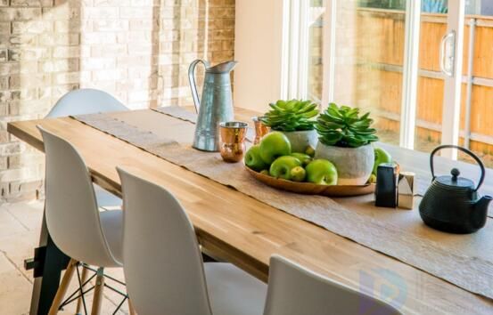 餐厅服务员岗位职责(餐厅服务员岗位职责和工作内容)