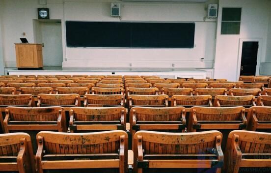 大学班长的职责和任务