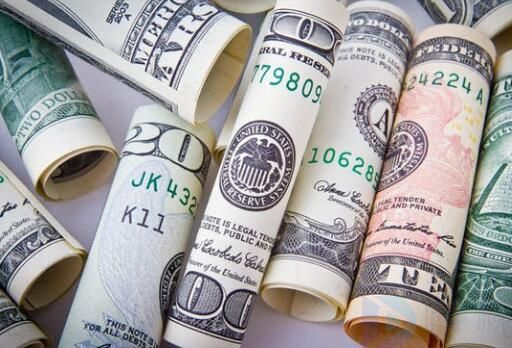 公务员工龄工资怎么算(退休公务员工龄工资怎么算)