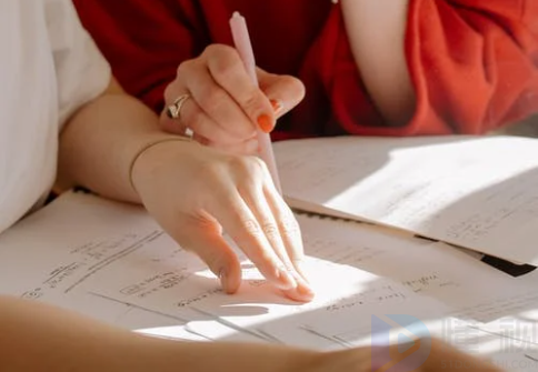 听课笔记怎么写(帮助孩子学会合理安排时间听课笔记怎么写)