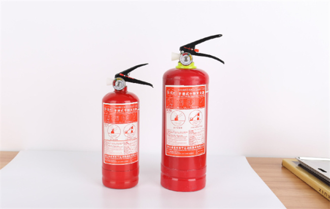 常用灭火器分几种