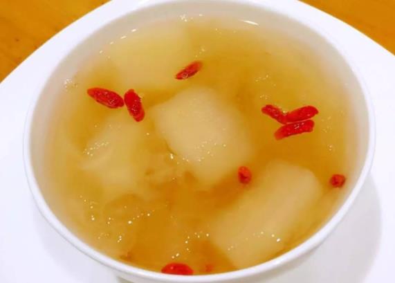 雪梨生吃和熟吃的功效