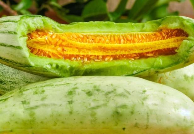 羊角蜜的热量是多少每100克含26大卡,低热量食物(羊角蜜有多少热量)