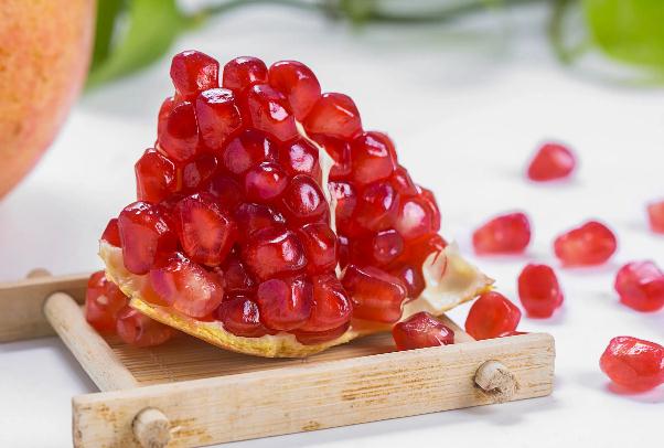 石榴直接榨汁石榴籽有影响吗