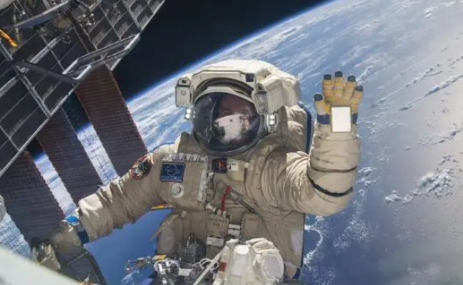 航天员去太空有什么作用