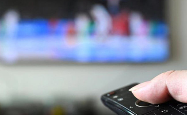 ​广电总局回应电视遥控器过多问题表明了哪些问题(灵犀指向遥控器支持哪些设备)