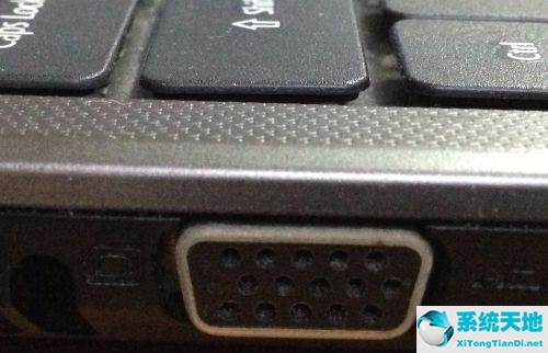 windows外接显示器(win10外接显示器突然不能用了)