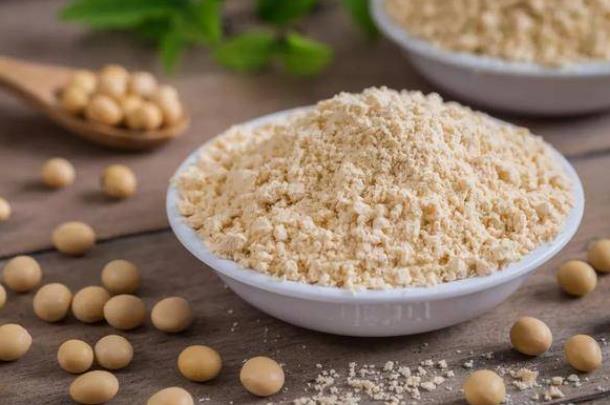 糖尿病患者可以吃蛋白质粉吗哪些人不能吃蛋白质粉(糖尿病的人能不能吃蛋白粉)